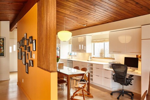 1518 37Th Avenue E, Vancouver, BC 