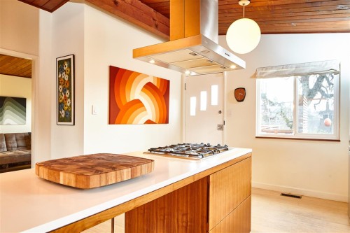 1518 37Th Avenue E, Vancouver, BC 