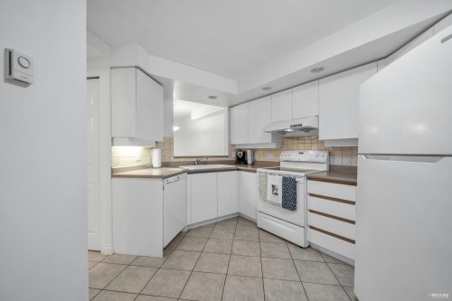 104E-3081 Glen Drive, Coquitlam, BC 