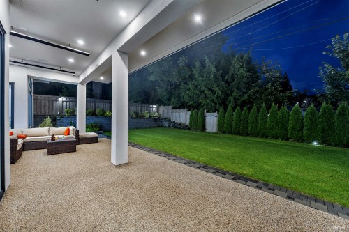 929 Canyon Boulevard, North Vancouver, BC 