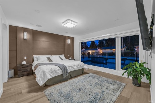 929 Canyon Boulevard, North Vancouver, BC 