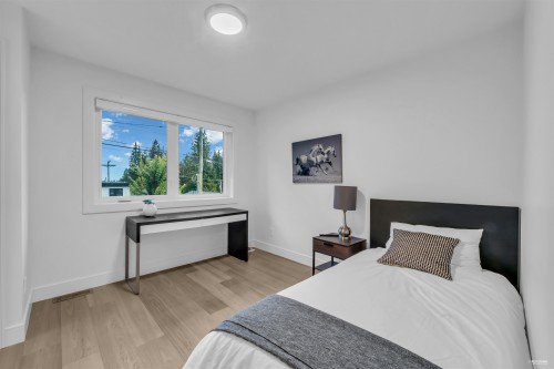 929 Canyon Boulevard, North Vancouver, BC 