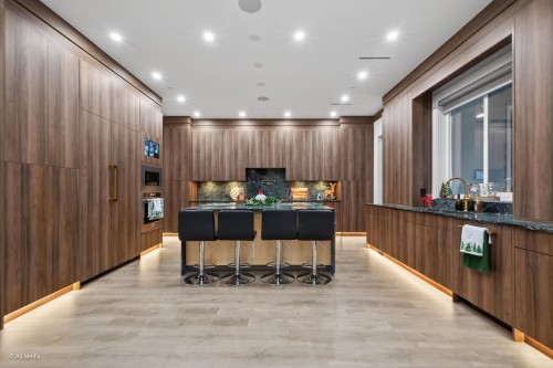 21010 119 Avenue, Maple Ridge, BC 