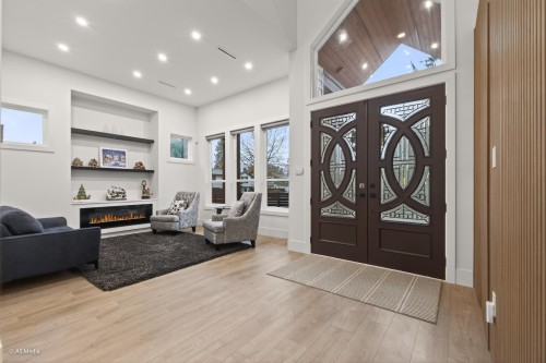 21010 119 Avenue, Maple Ridge, BC 