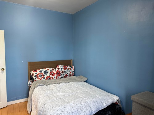 8125 St. George Street, Vancouver, BC 