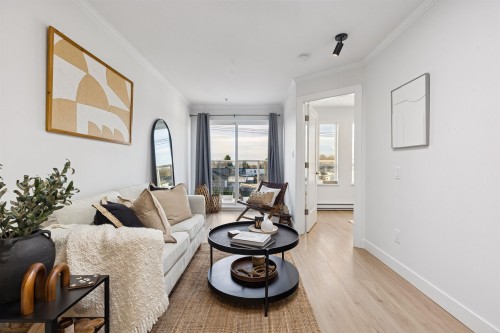 PH5-1503 66th Avenue W Vancouver, BC V6P 2R8