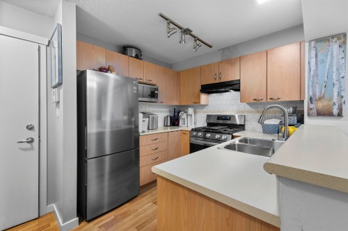 108-2958 Silver Springs Boulevard, Coquitlam, BC 