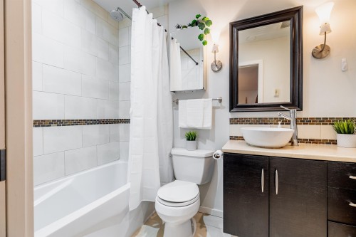 319-206 15Th Street E, North Vancouver, BC 