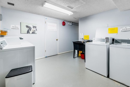 319-206 15Th Street E, North Vancouver, BC 