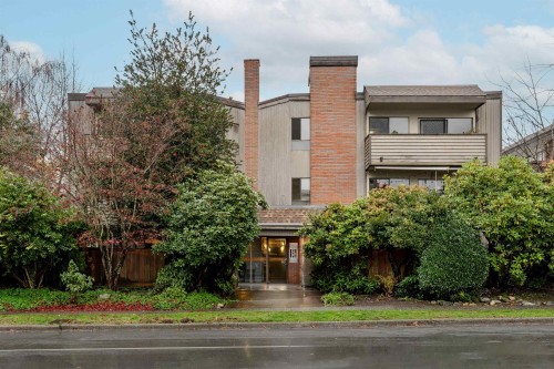 319-206 15Th Street E, North Vancouver, BC 