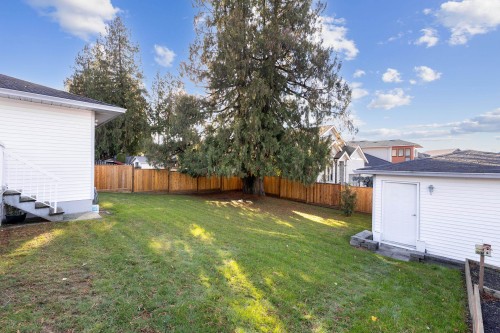 12437 202 Street, Maple Ridge, BC 