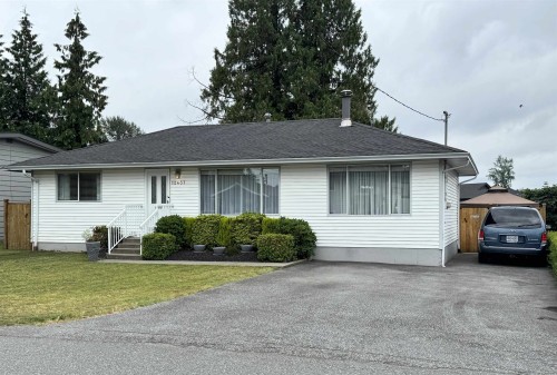 12437 202 Street, Maple Ridge, BC 