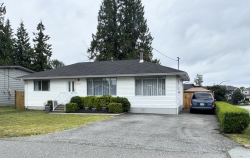 12437 202 Street, Maple Ridge, BC 