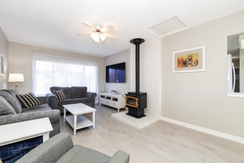 12437 202 Street, Maple Ridge, BC 