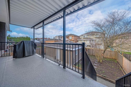 7821 17Th Avenue, Burnaby, BC 