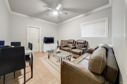 7821 17Th Avenue, Burnaby, BC 