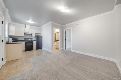 7821 17Th Avenue, Burnaby, BC 