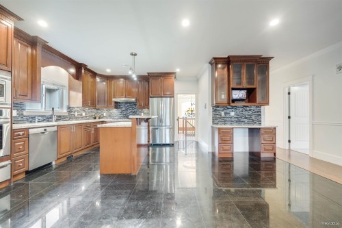 7821 17Th Avenue, Burnaby, BC 