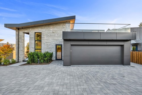 2423 Mathers Avenue, West Vancouver, BC 