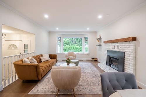 Upper-2640 Mclaughlin Court, Coquitlam, BC 