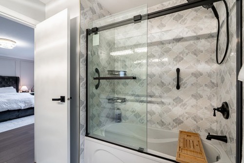 Upper-2640 Mclaughlin Court, Coquitlam, BC 