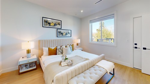 2825 Dundas Street, Vancouver, BC 