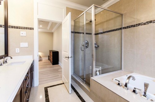 7682 Armstrong Street, Richmond, BC 