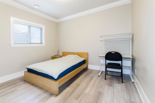 7682 Armstrong Street, Richmond, BC 