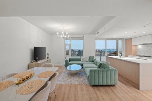 611-1500 Fern Street, North Vancouver, BC 
