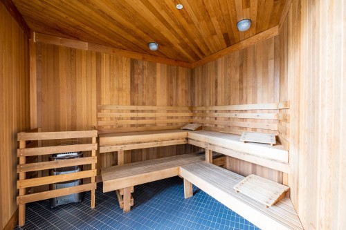 611-1500 Fern Street, North Vancouver, BC 