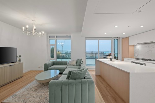 611-1500 Fern Street, North Vancouver, BC 