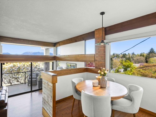 5012 Maple Street, Vancouver, BC 