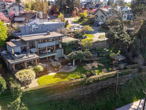 5012 Maple Street, Vancouver, BC 