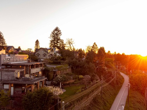 5012 Maple Street, Vancouver, BC 