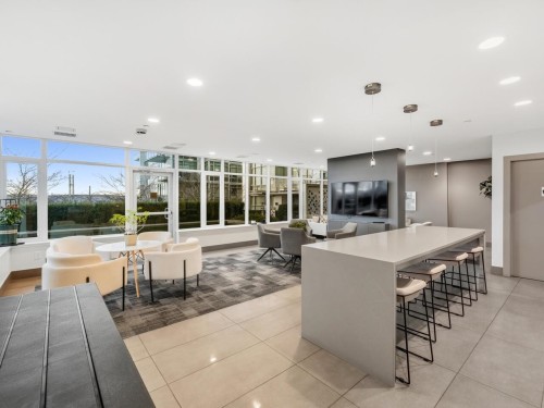 501-258 Nelson'S Court, New Westminster, BC 