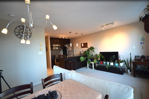 602-2979 Glen Drive, Coquitlam, BC 