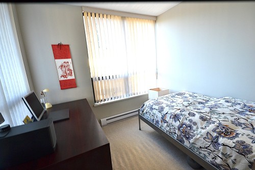 602-2979 Glen Drive, Coquitlam, BC 