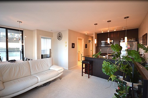 602-2979 Glen Drive, Coquitlam, BC 