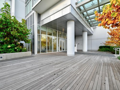 301-2351 Beta Avenue, Burnaby, BC 