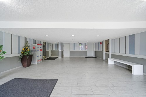 310-8511 Ackroyd Road, Richmond, BC 