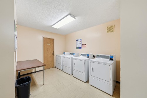 310-8511 Ackroyd Road, Richmond, BC 