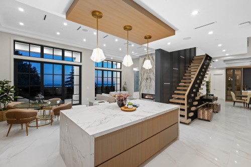 1419 Bramwell Road, West Vancouver, BC 