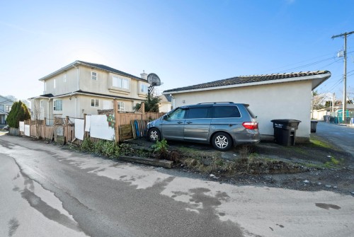 515 60Th Avenue W, Vancouver, BC 