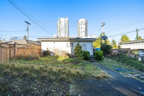 515 60Th Avenue W, Vancouver, BC 