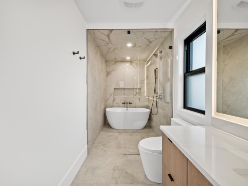 6079 44A Avenue, Ladner, BC 