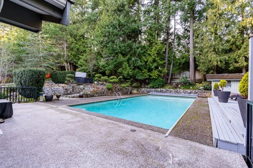 4640 Woodburn Road, West Vancouver, BC 