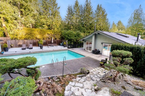 4640 Woodburn Road, West Vancouver, BC 