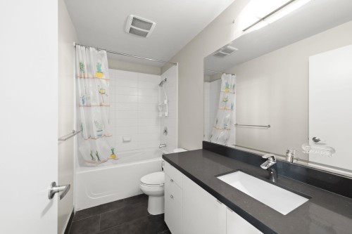 707-9025 Highland Court, Burnaby, BC 