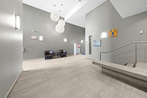 707-9025 Highland Court, Burnaby, BC 