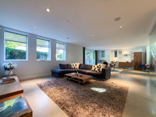 1949 37Th Avenue W, Vancouver, BC 